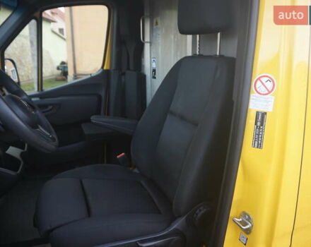 Желтый Мерседес Sprinter, объемом двигателя 0 л и пробегом 72 тыс. км за 18000 $, фото 27 на Automoto.ua