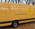 Желтый Мерседес Sprinter, объемом двигателя 3 л и пробегом 330 тыс. км за 38500 $, фото 4 на Automoto.ua