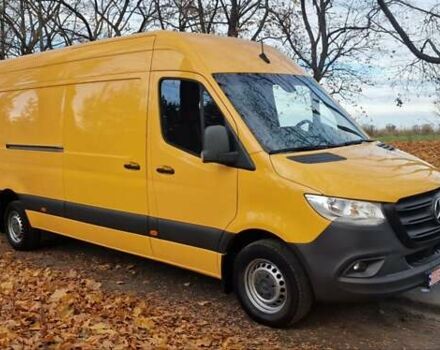 Желтый Мерседес Sprinter, объемом двигателя 3 л и пробегом 330 тыс. км за 38500 $, фото 6 на Automoto.ua
