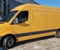 Желтый Мерседес Sprinter, объемом двигателя 3 л и пробегом 331 тыс. км за 38900 $, фото 4 на Automoto.ua