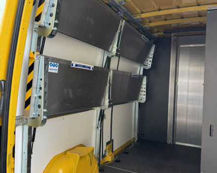 Жовтий Мерседес Sprinter, об'ємом двигуна 0 л та пробігом 34 тис. км за 22999 $, фото 36 на Automoto.ua