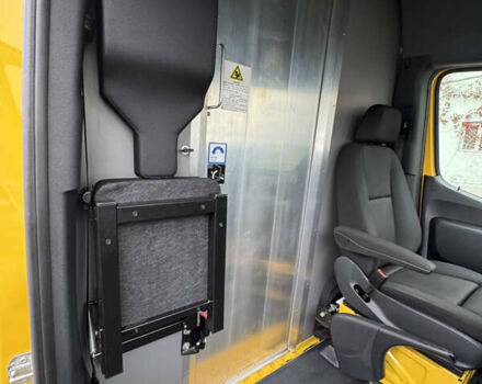 Жовтий Мерседес Sprinter, об'ємом двигуна 0 л та пробігом 34 тис. км за 22999 $, фото 19 на Automoto.ua
