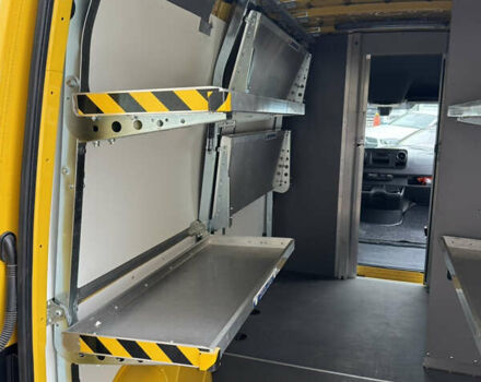 Жовтий Мерседес Sprinter, об'ємом двигуна 0 л та пробігом 34 тис. км за 22999 $, фото 41 на Automoto.ua