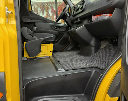 Жовтий Мерседес Sprinter, об'ємом двигуна 0 л та пробігом 34 тис. км за 22999 $, фото 22 на Automoto.ua