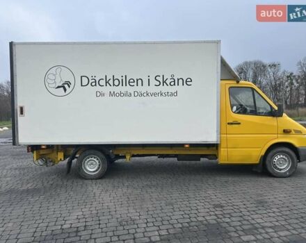 Жовтий Мерседес Sprinter, об'ємом двигуна 2.1 л та пробігом 370 тис. км за 10400 $, фото 1 на Automoto.ua