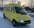 Желтый Мерседес Sprinter, объемом двигателя 2.69 л и пробегом 950 тыс. км за 9500 $, фото 1 на Automoto.ua