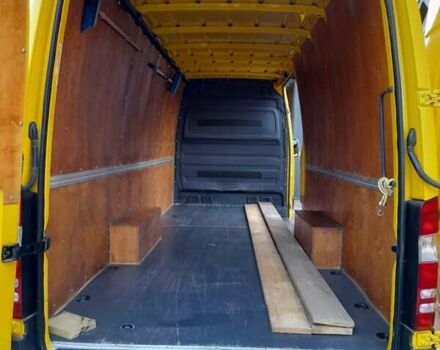 Желтый Мерседес Sprinter, объемом двигателя 3 л и пробегом 382 тыс. км за 32500 $, фото 3 на Automoto.ua
