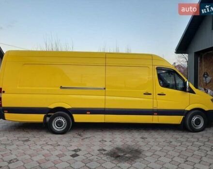 Желтый Мерседес Sprinter, объемом двигателя 3 л и пробегом 382 тыс. км за 32500 $, фото 6 на Automoto.ua