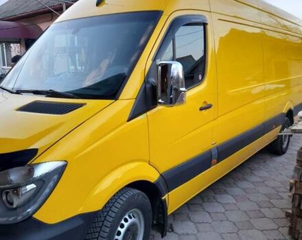 Желтый Мерседес Sprinter, объемом двигателя 3 л и пробегом 382 тыс. км за 32500 $, фото 5 на Automoto.ua