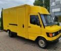 Желтый Мерседес Sprinter, объемом двигателя 2.3 л и пробегом 300 тыс. км за 3000 $, фото 8 на Automoto.ua
