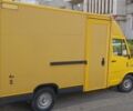 Желтый Мерседес Sprinter, объемом двигателя 2.3 л и пробегом 727 тыс. км за 4300 $, фото 4 на Automoto.ua
