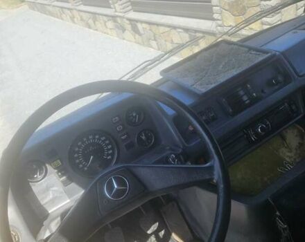 Желтый Мерседес Sprinter, объемом двигателя 2.3 л и пробегом 321 тыс. км за 2000 $, фото 7 на Automoto.ua