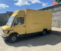 Жовтий Мерседес Sprinter, об'ємом двигуна 2.3 л та пробігом 200 тис. км за 3500 $, фото 1 на Automoto.ua