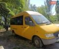 Желтый Мерседес Sprinter, объемом двигателя 2.87 л и пробегом 500 тыс. км за 6300 $, фото 2 на Automoto.ua