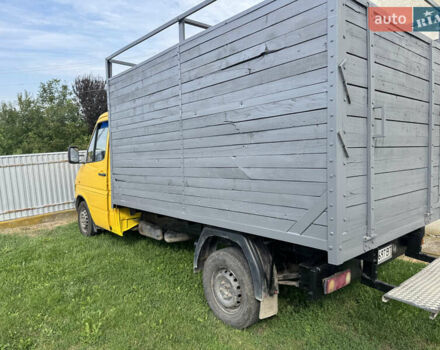 Жовтий Мерседес Sprinter, об'ємом двигуна 2.3 л та пробігом 400 тис. км за 6800 $, фото 2 на Automoto.ua