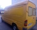 Желтый Мерседес Sprinter, объемом двигателя 0 л и пробегом 500 тыс. км за 3999 $, фото 8 на Automoto.ua