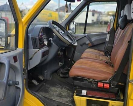 Жовтий Мерседес Sprinter, об'ємом двигуна 2.3 л та пробігом 267 тис. км за 5800 $, фото 29 на Automoto.ua