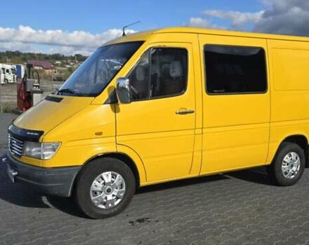 Жовтий Мерседес Sprinter, об'ємом двигуна 2.3 л та пробігом 267 тис. км за 5800 $, фото 8 на Automoto.ua