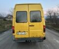 Желтый Мерседес Sprinter, объемом двигателя 2.9 л и пробегом 300 тыс. км за 2500 $, фото 3 на Automoto.ua