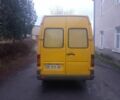 Желтый Мерседес Sprinter, объемом двигателя 0 л и пробегом 500 тыс. км за 3999 $, фото 5 на Automoto.ua