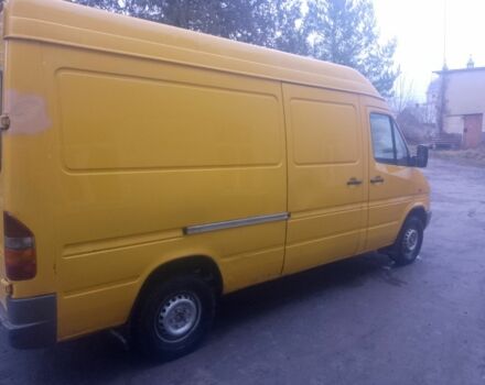 Желтый Мерседес Sprinter, объемом двигателя 0 л и пробегом 500 тыс. км за 3999 $, фото 2 на Automoto.ua