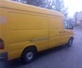 Желтый Мерседес Sprinter, объемом двигателя 0 л и пробегом 500 тыс. км за 3999 $, фото 2 на Automoto.ua