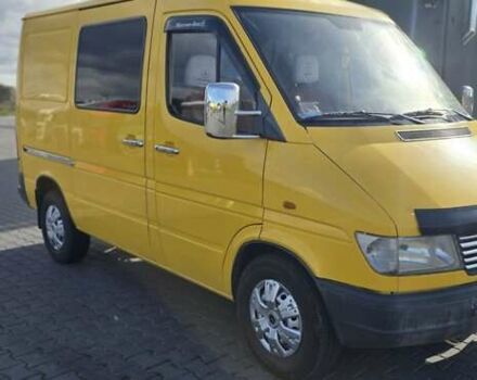 Жовтий Мерседес Sprinter, об'ємом двигуна 2.3 л та пробігом 267 тис. км за 5800 $, фото 18 на Automoto.ua
