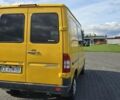 Жовтий Мерседес Sprinter, об'ємом двигуна 2.3 л та пробігом 267 тис. км за 5800 $, фото 11 на Automoto.ua