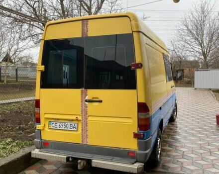 Желтый Мерседес Sprinter, объемом двигателя 0.29 л и пробегом 350 тыс. км за 5200 $, фото 3 на Automoto.ua