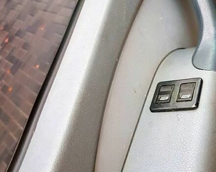 Желтый Мерседес Sprinter, объемом двигателя 2.3 л и пробегом 460 тыс. км за 6500 $, фото 5 на Automoto.ua