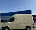 Желтый Мерседес Sprinter, объемом двигателя 2.9 л и пробегом 300 тыс. км за 3800 $, фото 5 на Automoto.ua