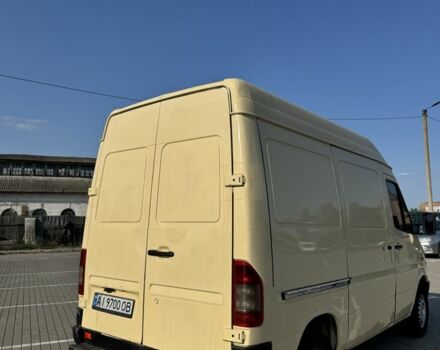 Желтый Мерседес Sprinter, объемом двигателя 2.9 л и пробегом 300 тыс. км за 3800 $, фото 9 на Automoto.ua