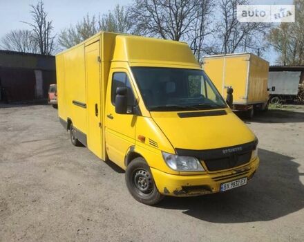 Жовтий Мерседес Sprinter, об'ємом двигуна 2.15 л та пробігом 620 тис. км за 5500 $, фото 1 на Automoto.ua