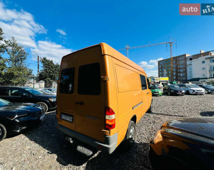 Жовтий Мерседес Sprinter, об'ємом двигуна 2.2 л та пробігом 400 тис. км за 6800 $, фото 18 на Automoto.ua