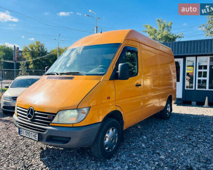 Жовтий Мерседес Sprinter, об'ємом двигуна 2.2 л та пробігом 400 тис. км за 6800 $, фото 2 на Automoto.ua