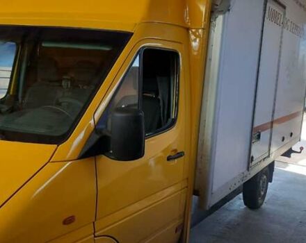 Жовтий Мерседес Sprinter, об'ємом двигуна 2.15 л та пробігом 303 тис. км за 12050 $, фото 34 на Automoto.ua