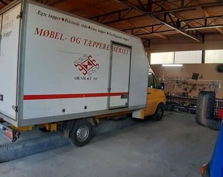 Жовтий Мерседес Sprinter, об'ємом двигуна 2.15 л та пробігом 303 тис. км за 12050 $, фото 44 на Automoto.ua