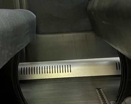 Желтый Мерседес Sprinter, объемом двигателя 2.1 л и пробегом 600 тыс. км за 4950 $, фото 8 на Automoto.ua
