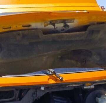 Жовтий Мерседес Sprinter, об'ємом двигуна 2.15 л та пробігом 500 тис. км за 7000 $, фото 15 на Automoto.ua