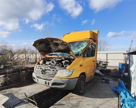Желтый Мерседес Sprinter, объемом двигателя 0 л и пробегом 1 тыс. км за 3000 $, фото 1 на Automoto.ua