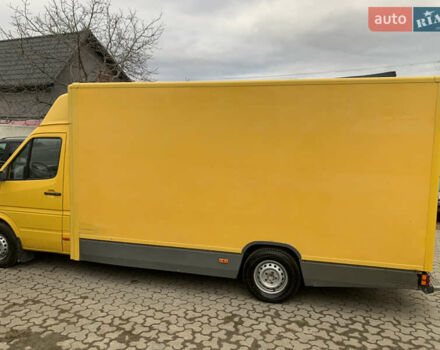 Жовтий Мерседес Sprinter, об'ємом двигуна 2.2 л та пробігом 308 тис. км за 10300 $, фото 3 на Automoto.ua