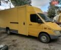 Желтый Мерседес Sprinter, объемом двигателя 2.15 л и пробегом 665 тыс. км за 9000 $, фото 2 на Automoto.ua
