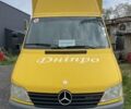 Желтый Мерседес Sprinter, объемом двигателя 2.15 л и пробегом 500 тыс. км за 8500 $, фото 2 на Automoto.ua