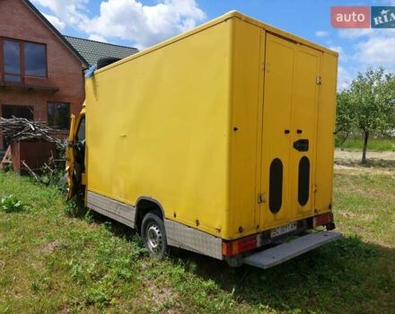 Желтый Мерседес Sprinter, объемом двигателя 2.15 л и пробегом 100 тыс. км за 1800 $, фото 4 на Automoto.ua