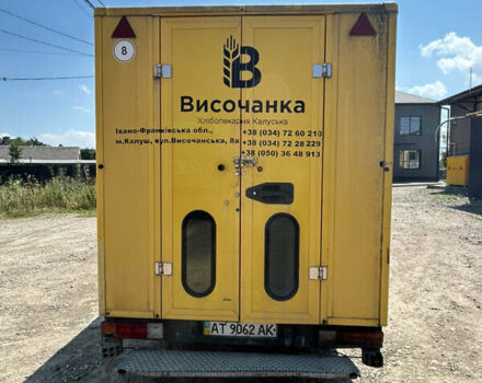 Жовтий Мерседес Sprinter, об'ємом двигуна 2.15 л та пробігом 350 тис. км за 5000 $, фото 6 на Automoto.ua