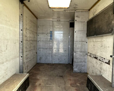 Жовтий Мерседес Sprinter, об'ємом двигуна 2.15 л та пробігом 350 тис. км за 5000 $, фото 9 на Automoto.ua