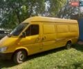 Желтый Мерседес Sprinter, объемом двигателя 2.2 л и пробегом 350 тыс. км за 8200 $, фото 1 на Automoto.ua