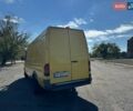 Желтый Мерседес Sprinter, объемом двигателя 2.7 л и пробегом 343 тыс. км за 17500 $, фото 5 на Automoto.ua