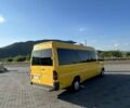 Желтый Мерседес Sprinter, объемом двигателя 2.15 л и пробегом 450 тыс. км за 14000 $, фото 3 на Automoto.ua