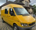 Желтый Мерседес Sprinter, объемом двигателя 0 л и пробегом 450 тыс. км за 7600 $, фото 1 на Automoto.ua